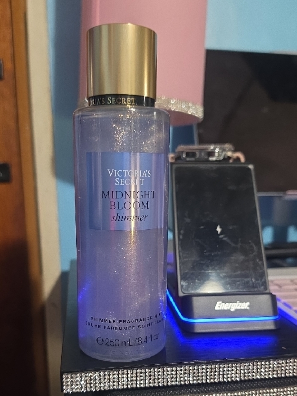 PINK - Picture 4 of 4